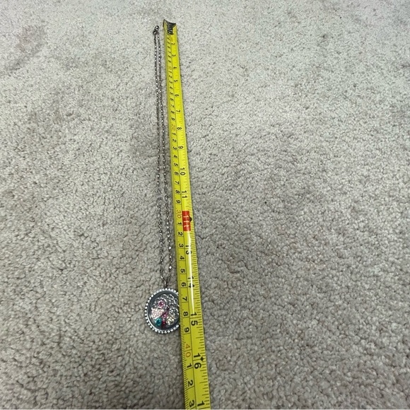 SOUTH Hill designs silver tone locket pendant necklace - Picture 8 of 9